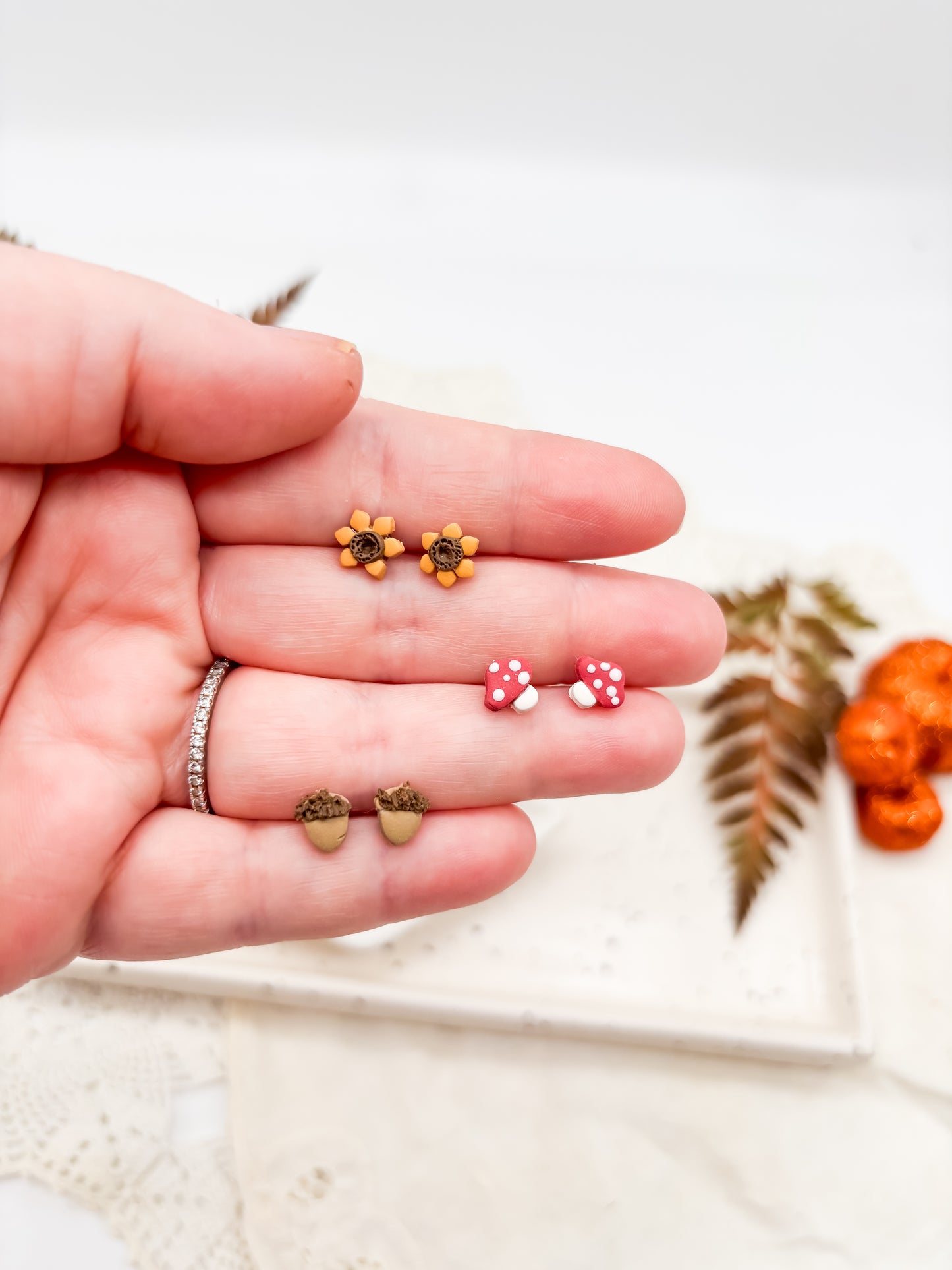 Autumn mushy tiny stud pack