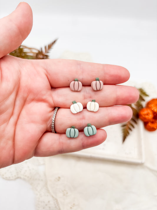 Pastel Pumpkin tiny stud pack