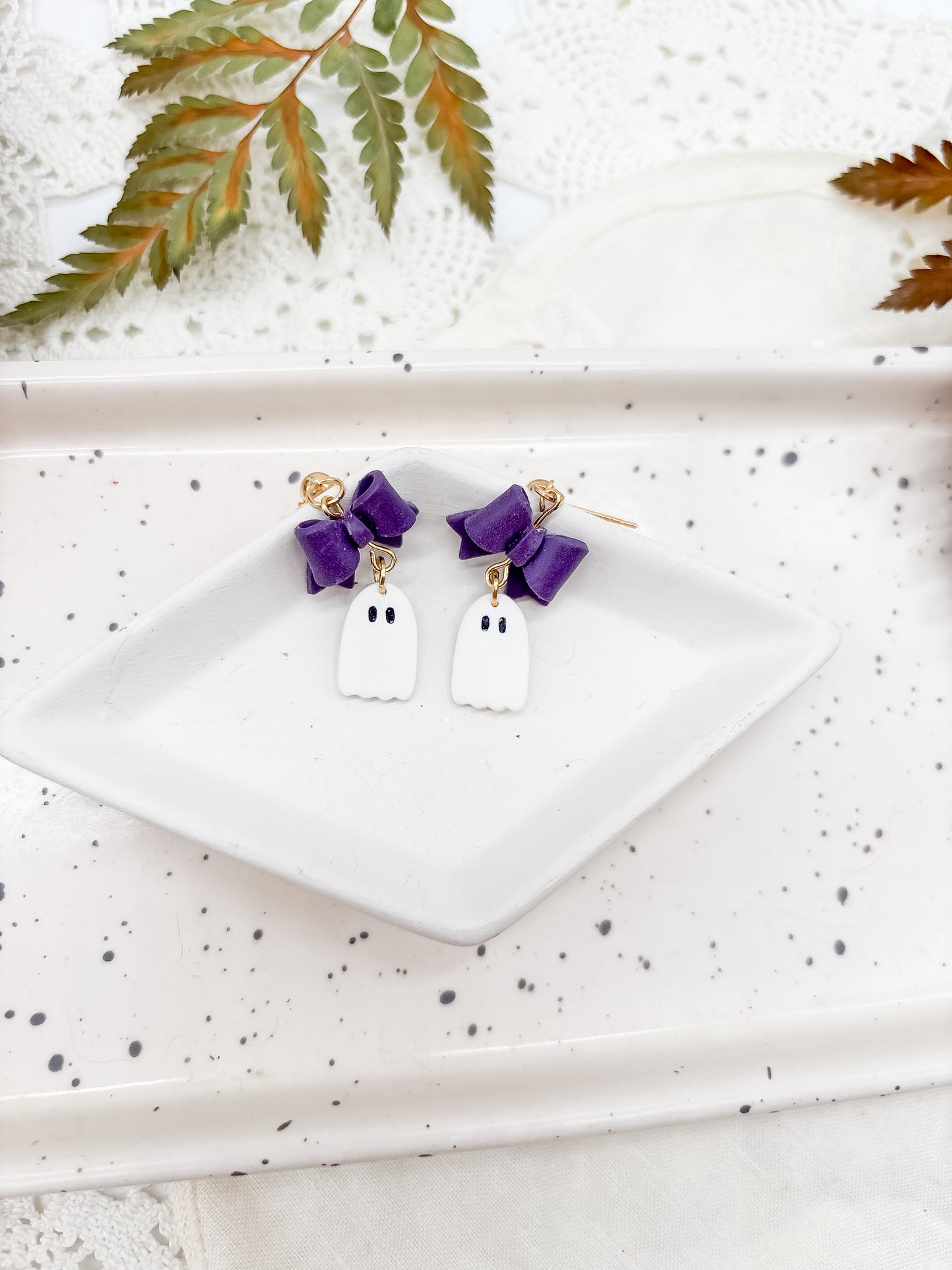 Ghost bows in multi colors