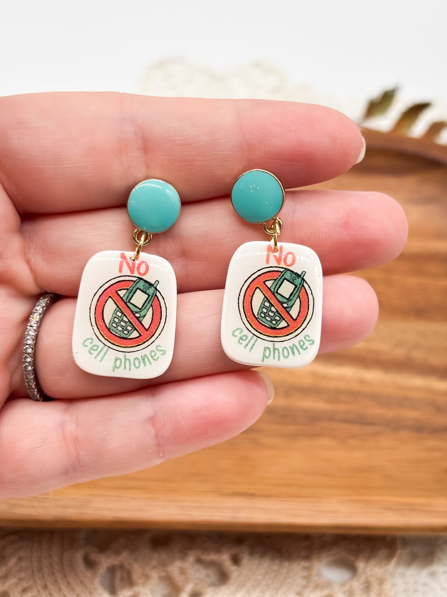 No Cell phone dangles