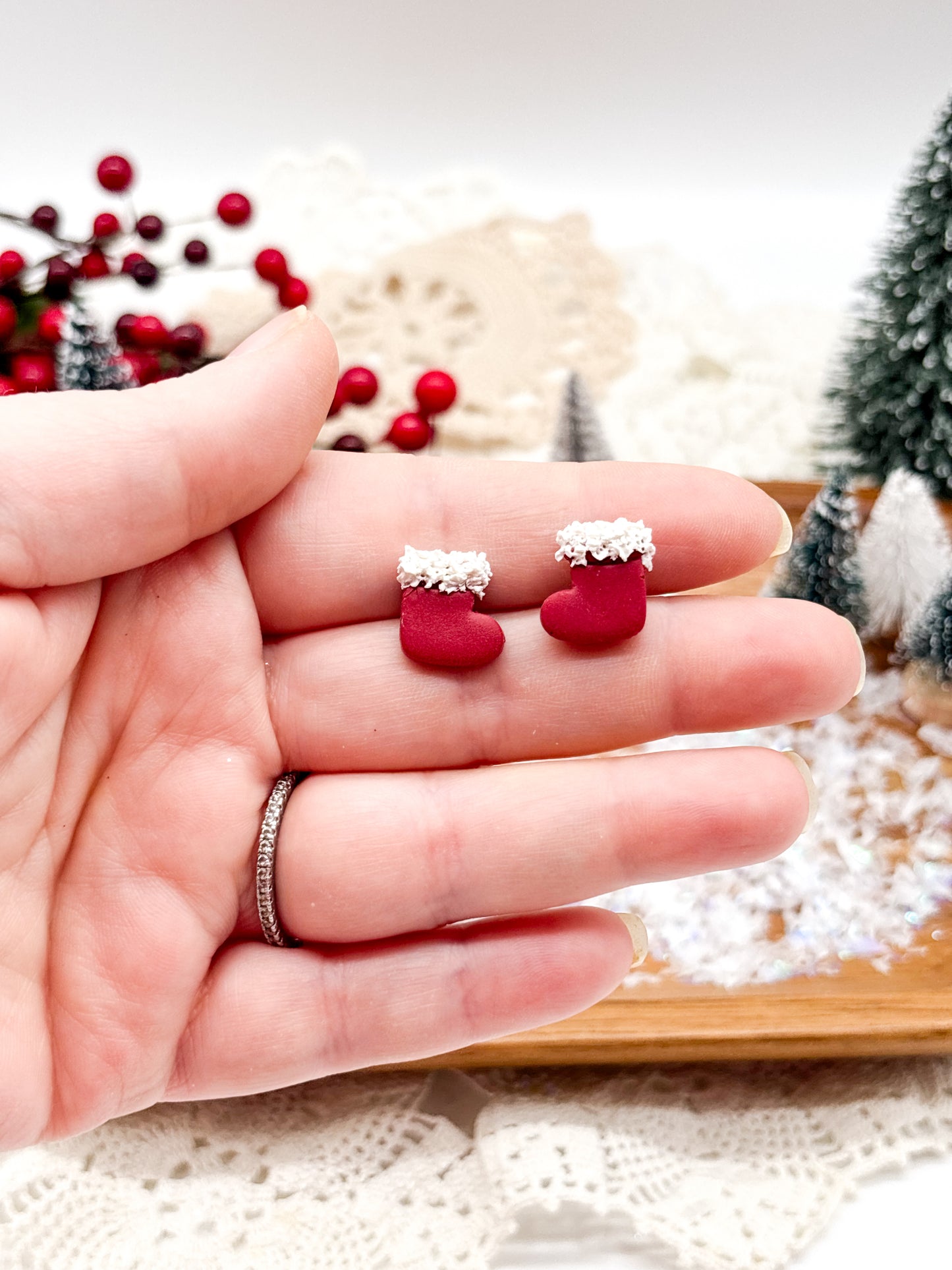 Red Hat, Mittens, Or Stocking studs