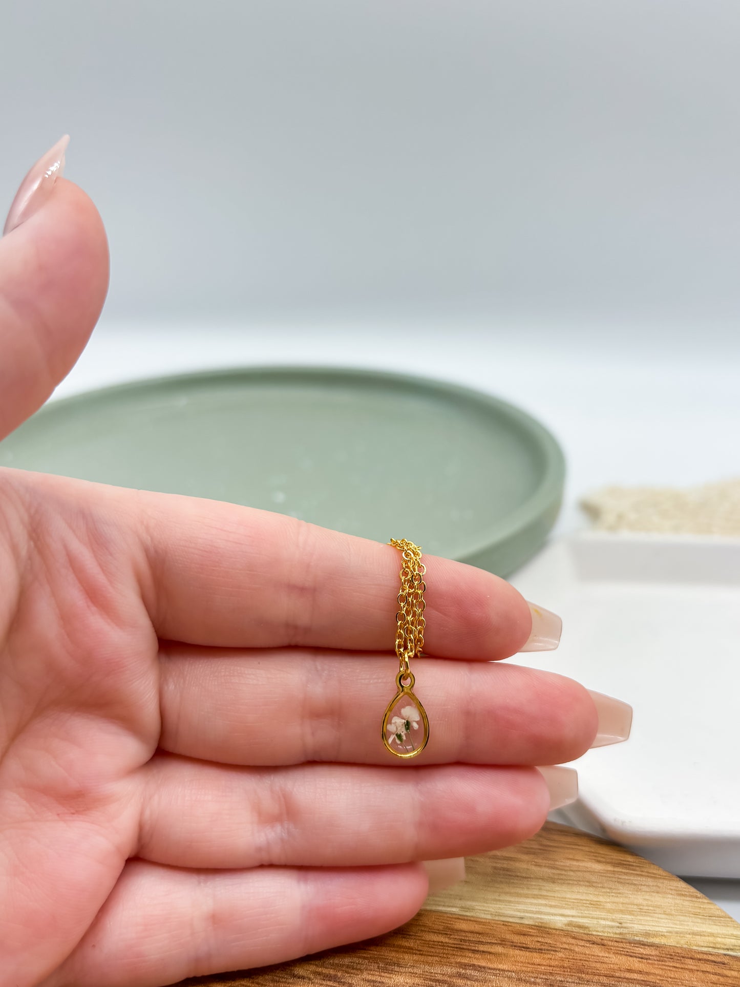 Tiny Teardrop Pendant with Pressed flowers