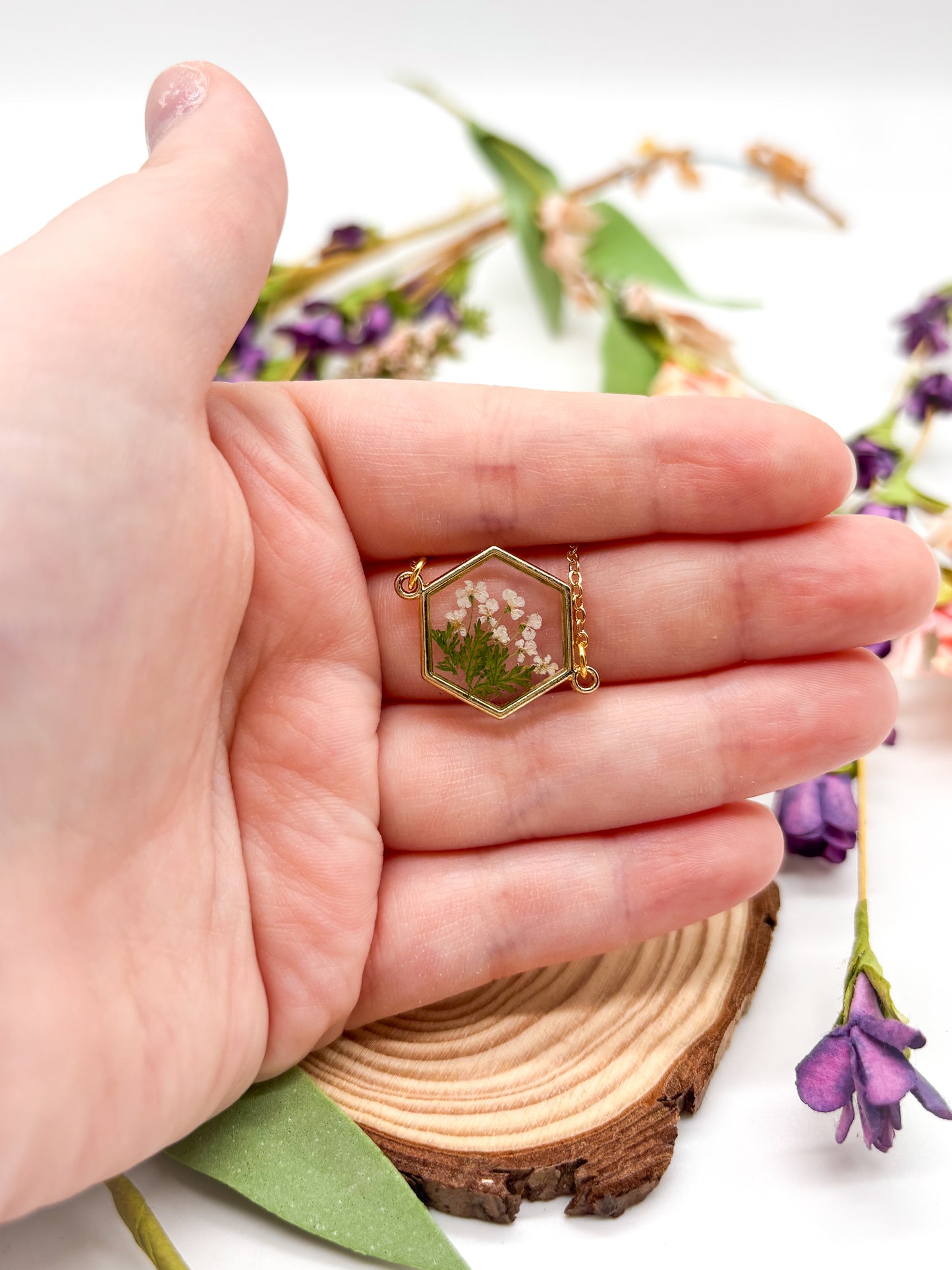 Hexagon necklace with flowers and greenery in gold or silver plated