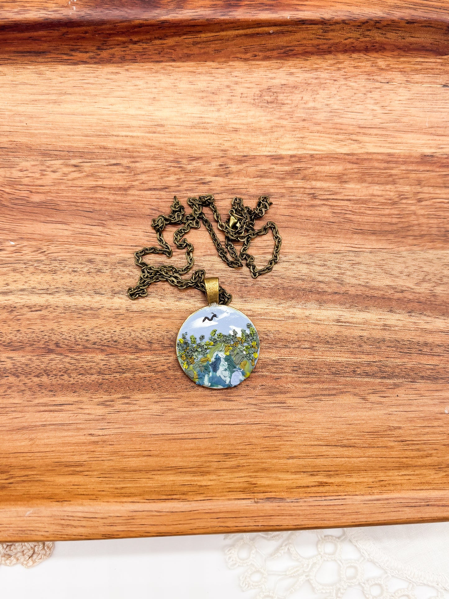 lake scene necklace
