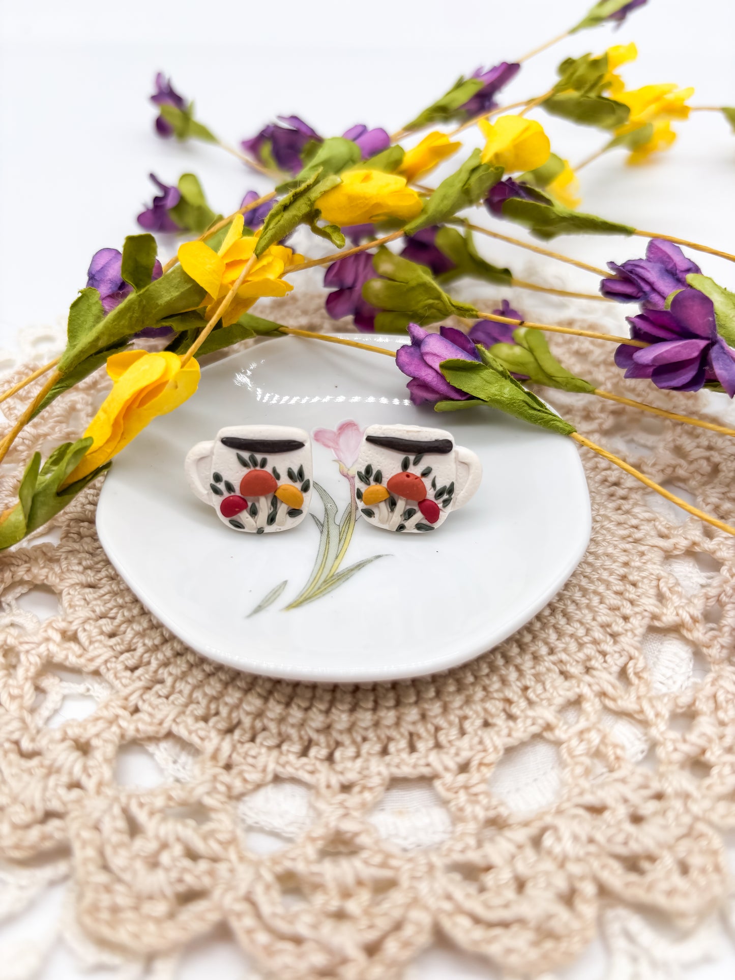Vintage mushroom mugs