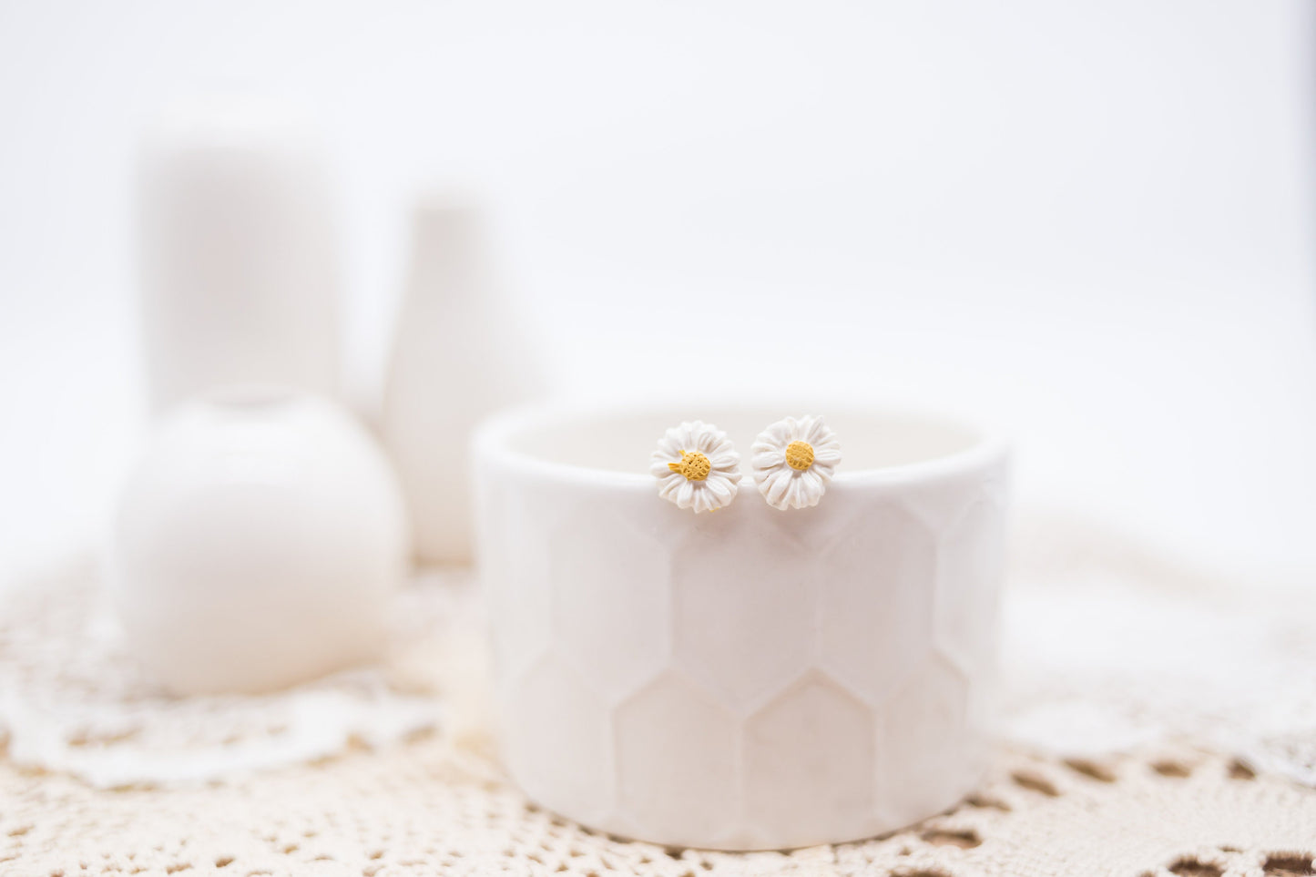 handmade daisy stud earrings