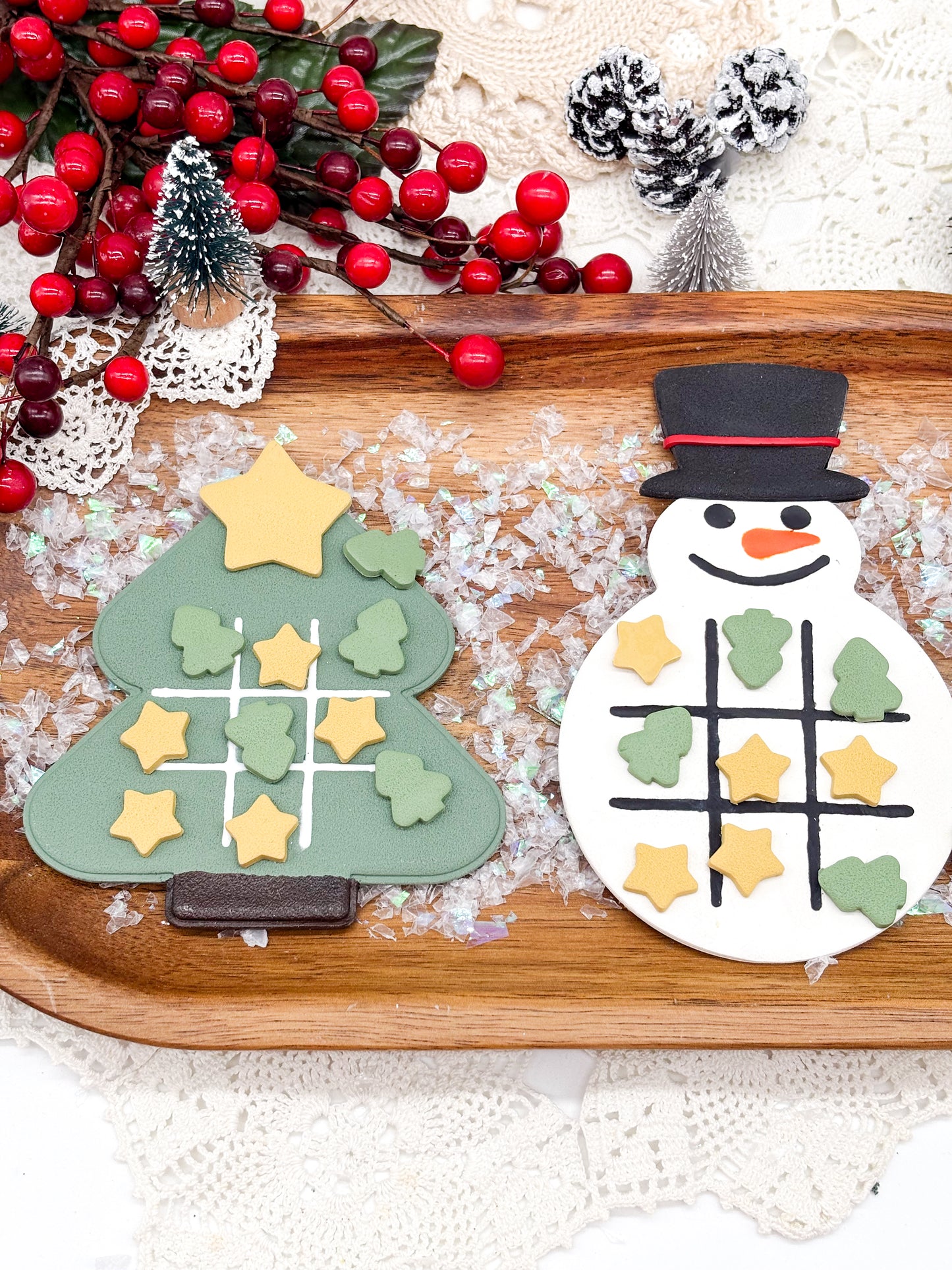 Snowman or Tree Tic Tac Toe Board