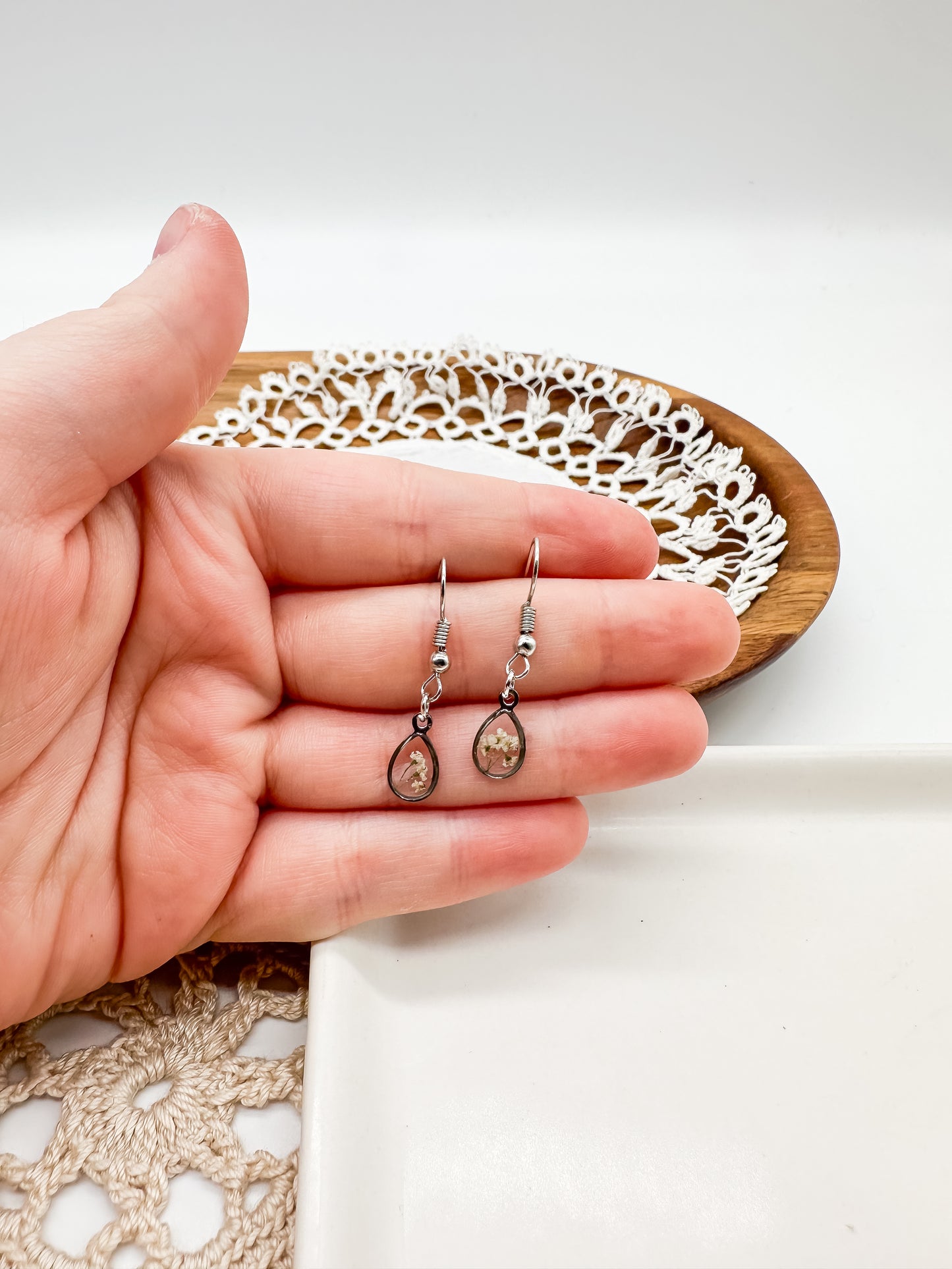 Dainty teardrop dangles