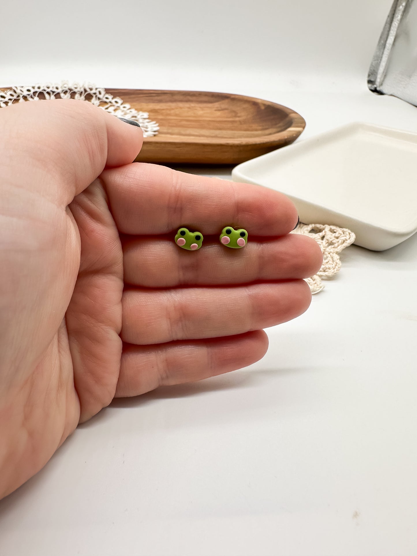 Tiny Frog Studs