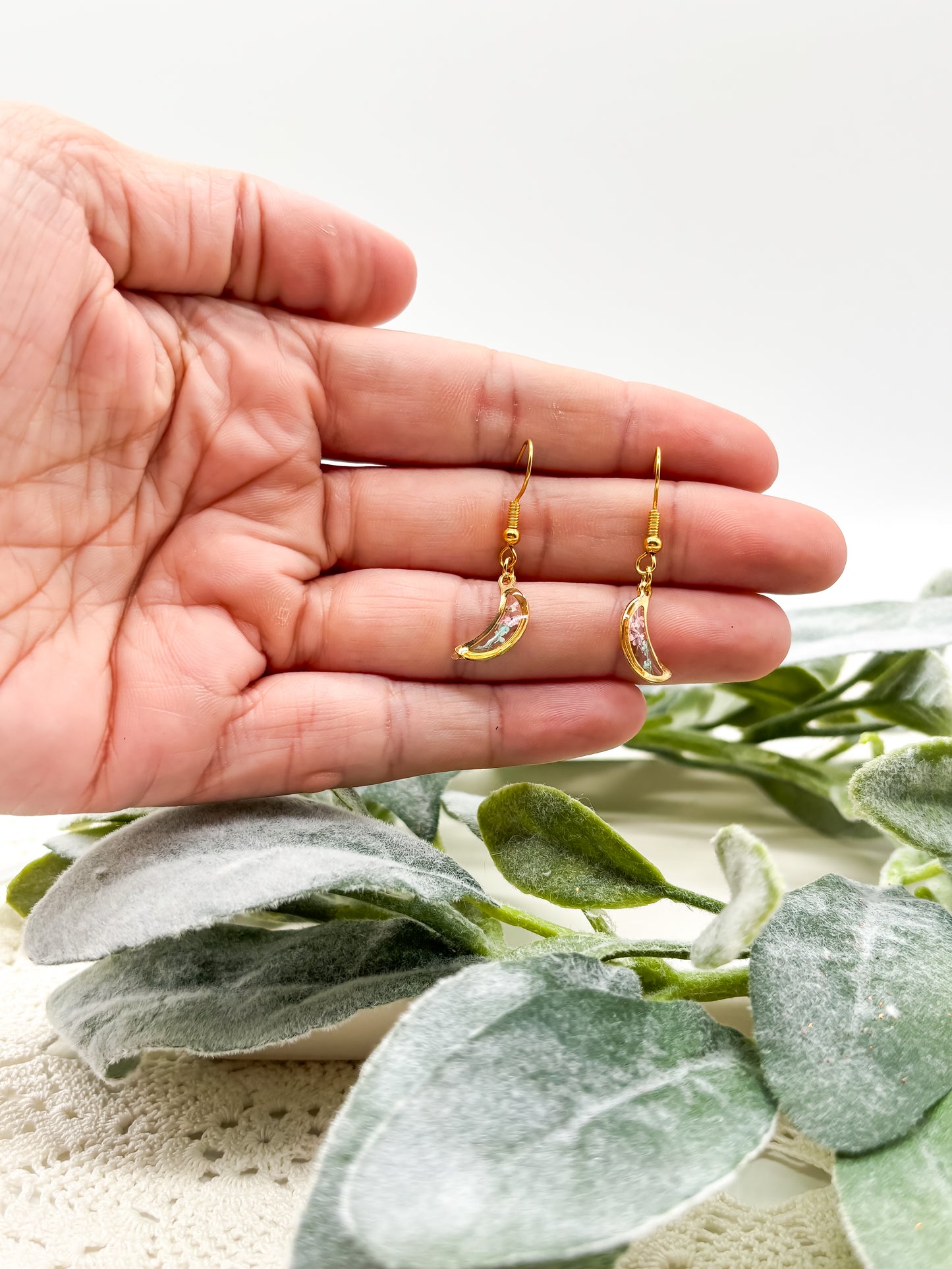 Tiny moon dangle earrings with flowers in gold or silver